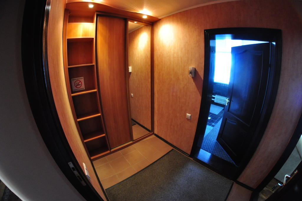 Tourist Hotel ハルキウ 部屋 写真